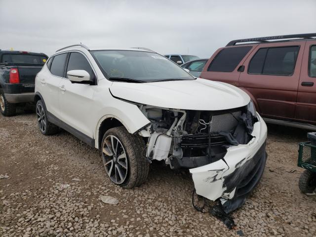 nissan rogue 2017 jn1bj1cr3hw109716