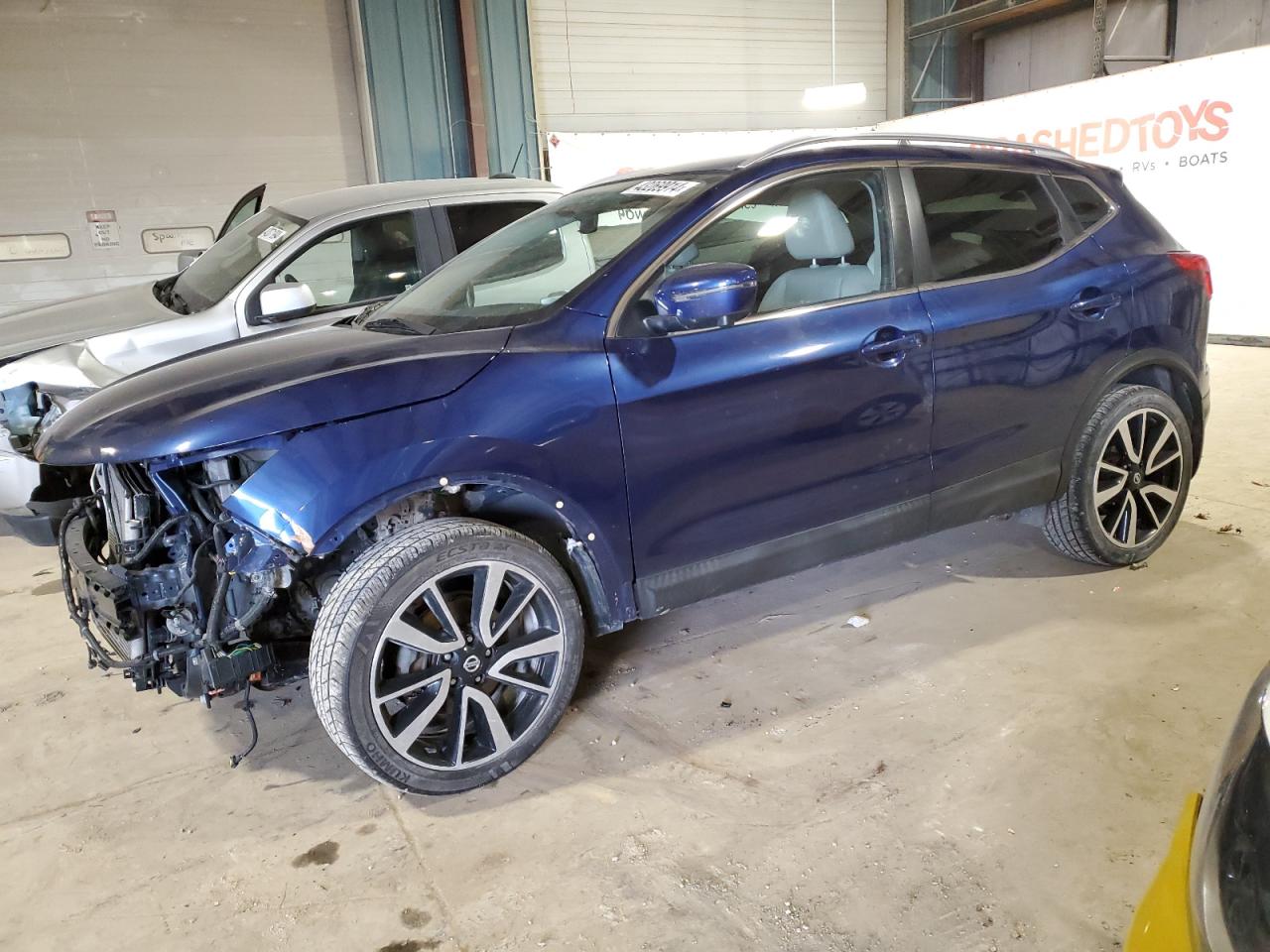 nissan rogue 2018 jn1bj1cr3jw208879