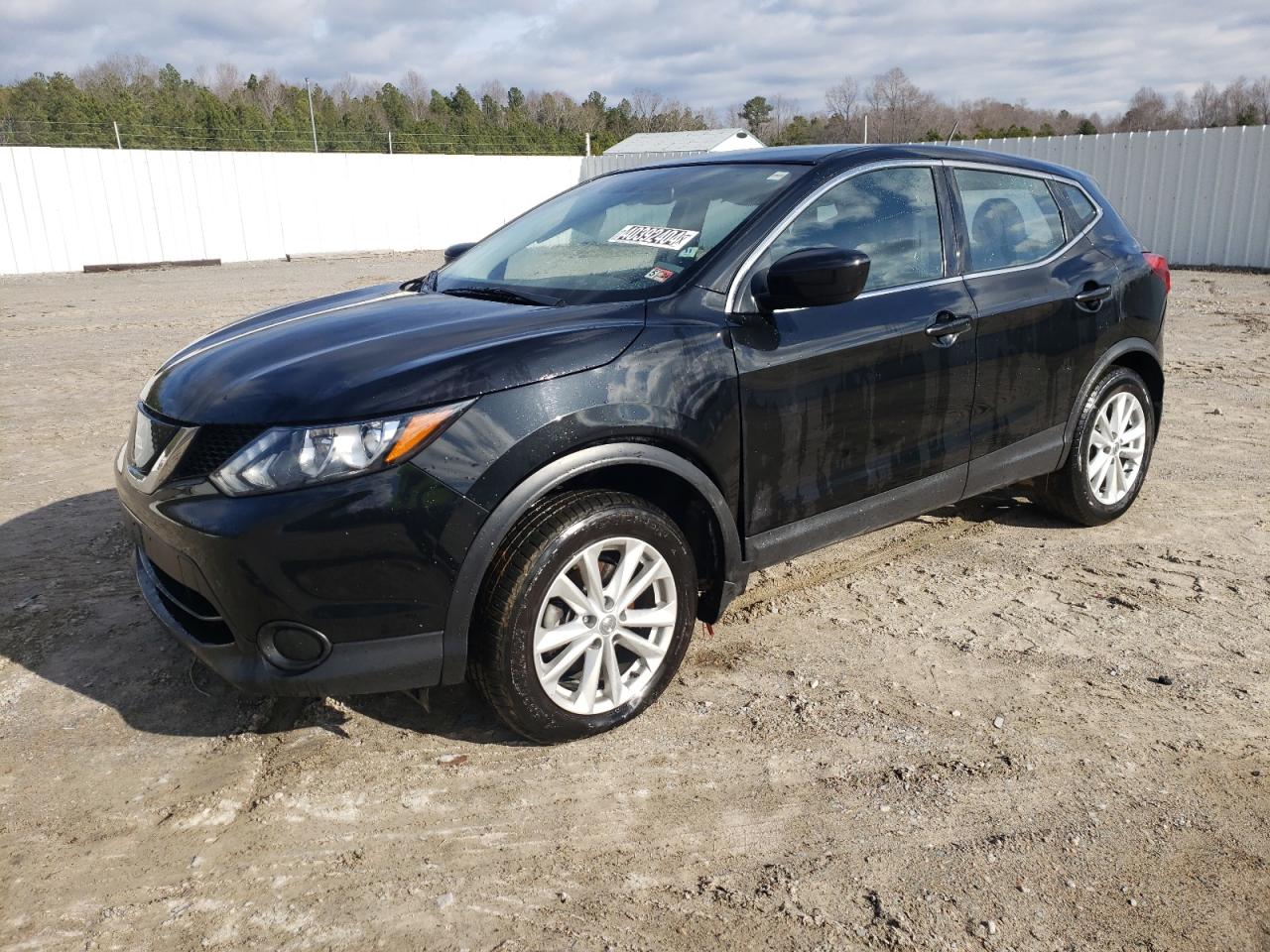 nissan rogue 2018 jn1bj1cr3jw267897