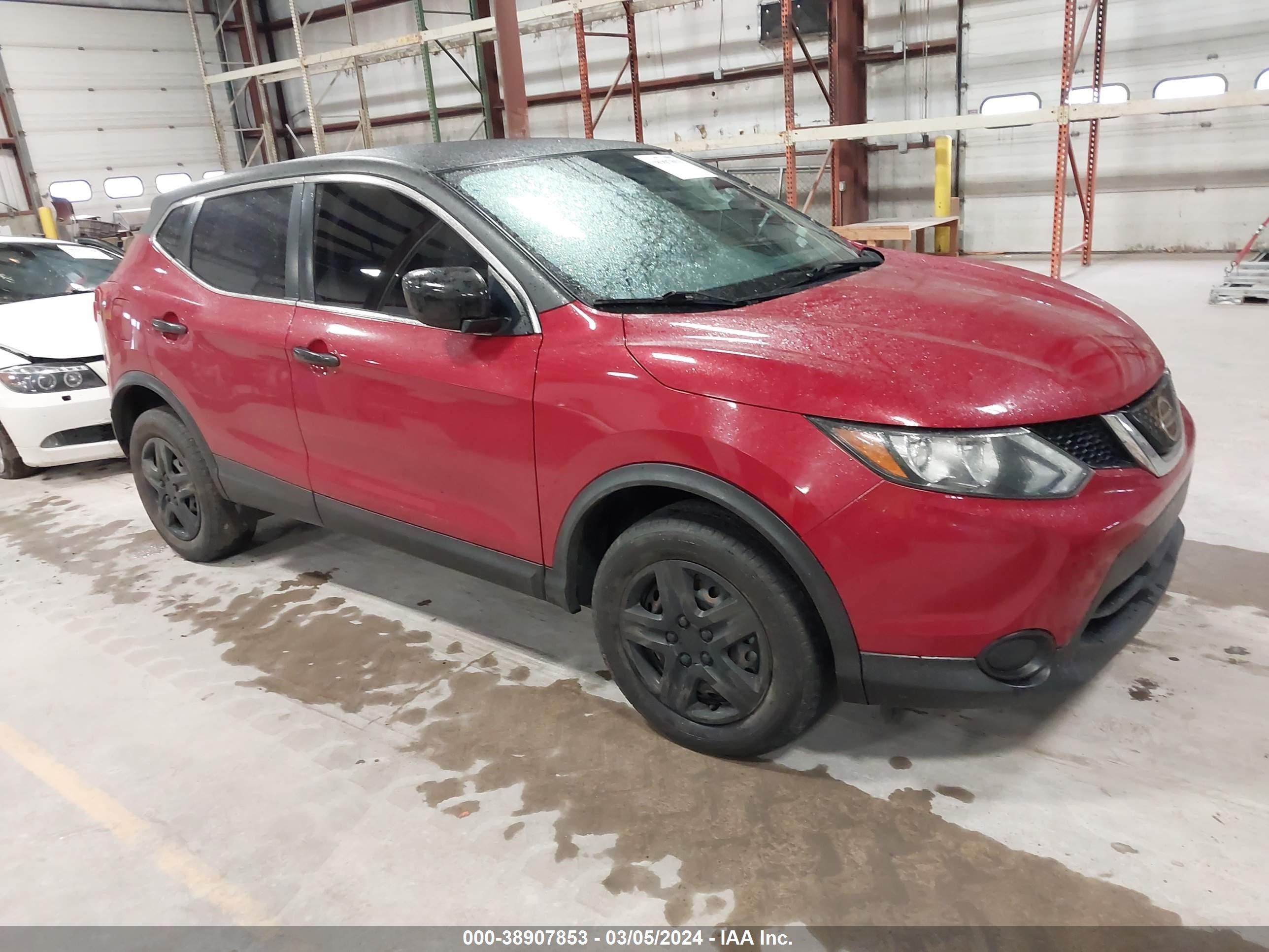 nissan rogue 2018 jn1bj1cr4jw263082