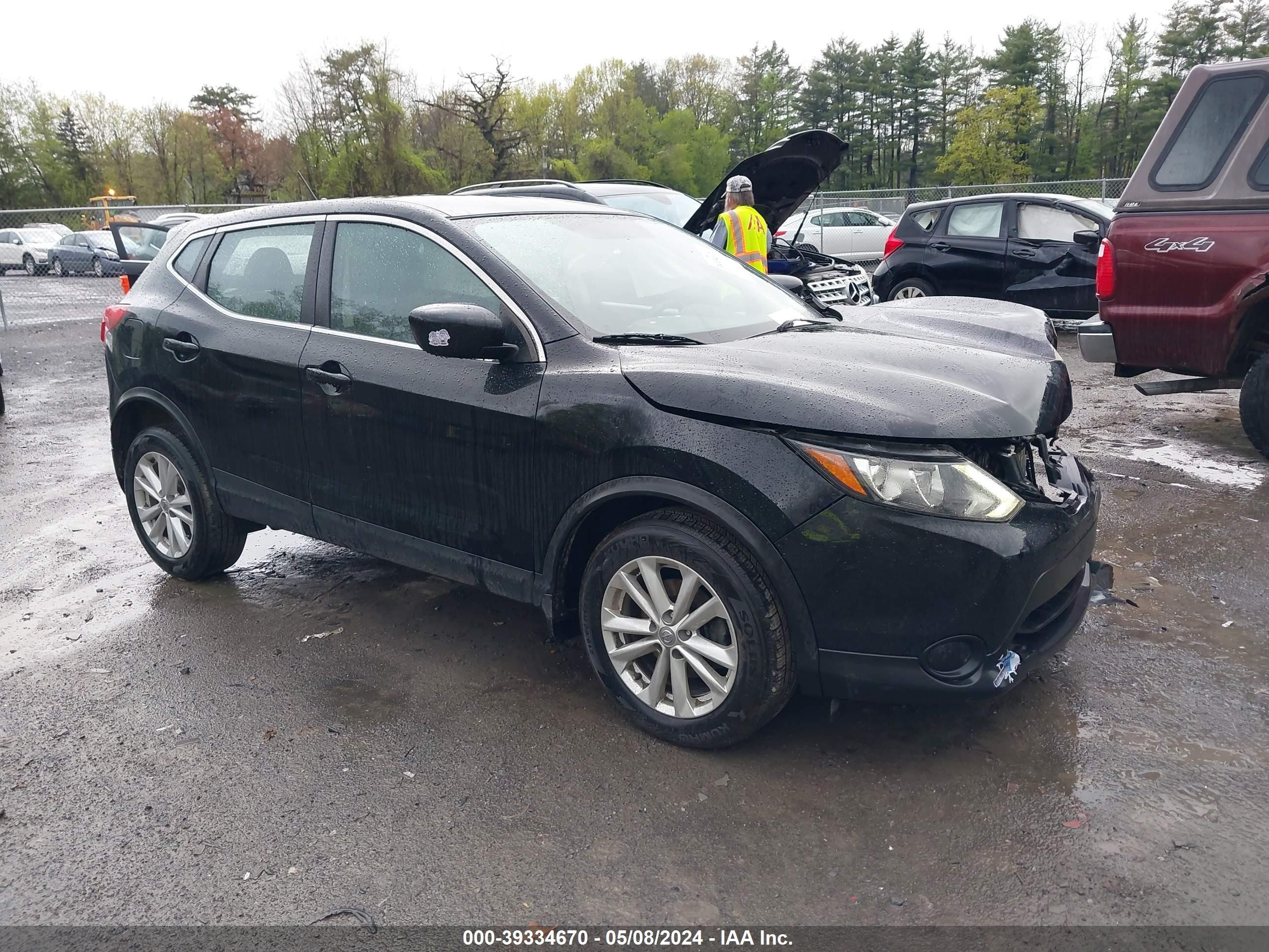 nissan rogue 2017 jn1bj1cr5hw124525