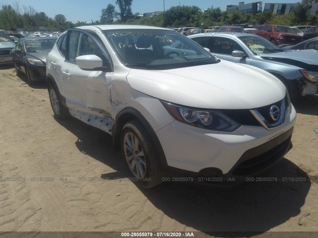 nissan rogue sport 2017 jn1bj1cr9hw114449