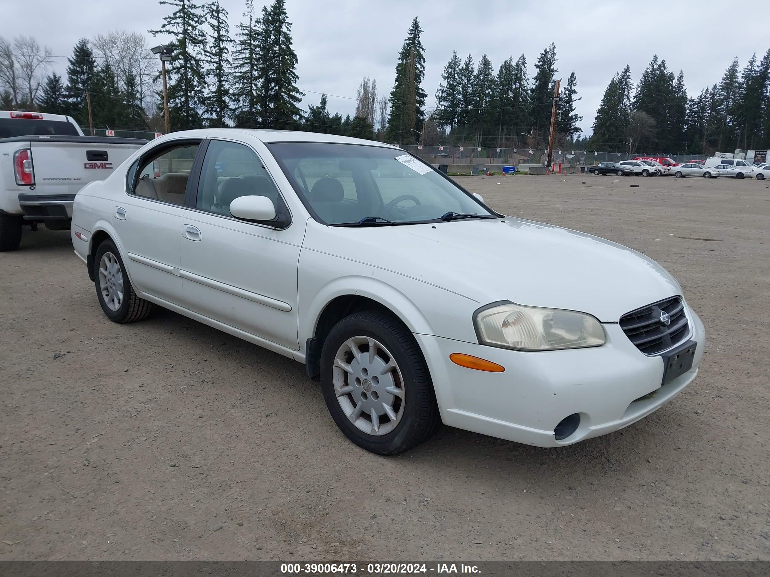 nissan maxima 2001 jn1ca31d81t832749