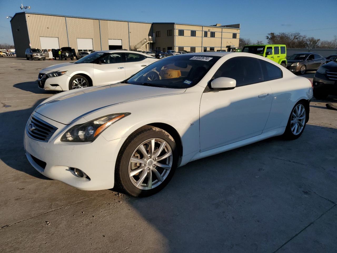 infiniti q60 2014 jn1cv6ek8em111152