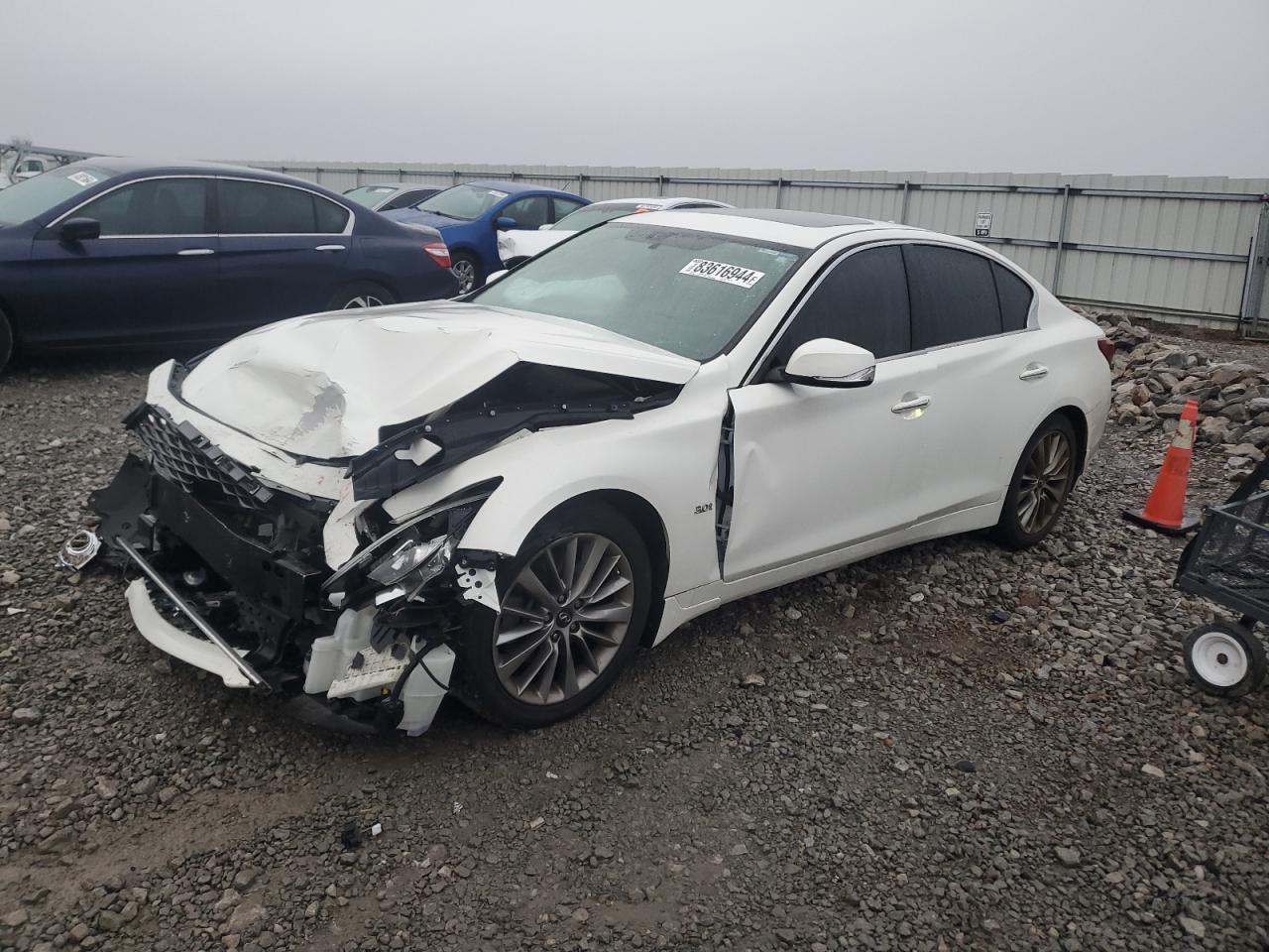 infiniti q50 luxe 2019 jn1ev7ap3km510773