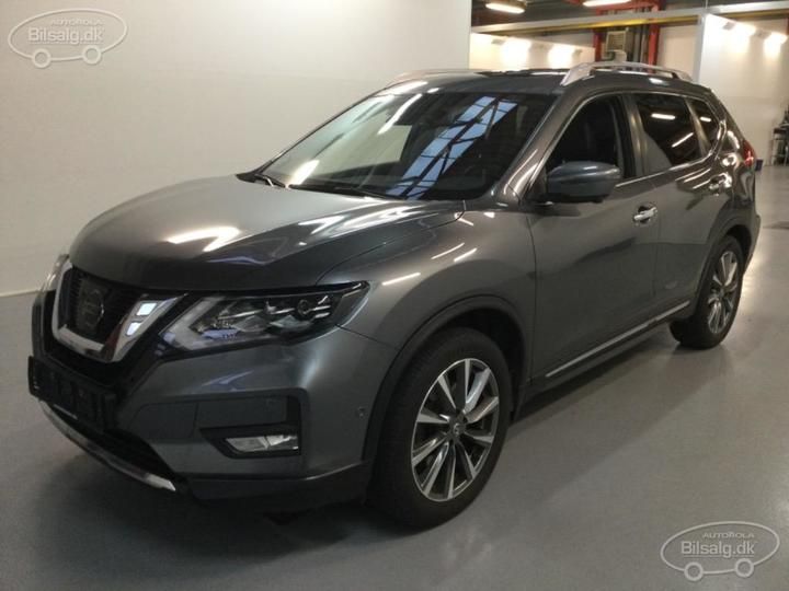 nissan x-trail suv 2017 jn1jcat32u0101307