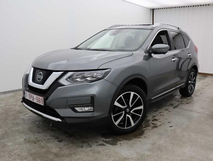 nissan x-trail &#3917 2018 jn1jcnt32u0100598