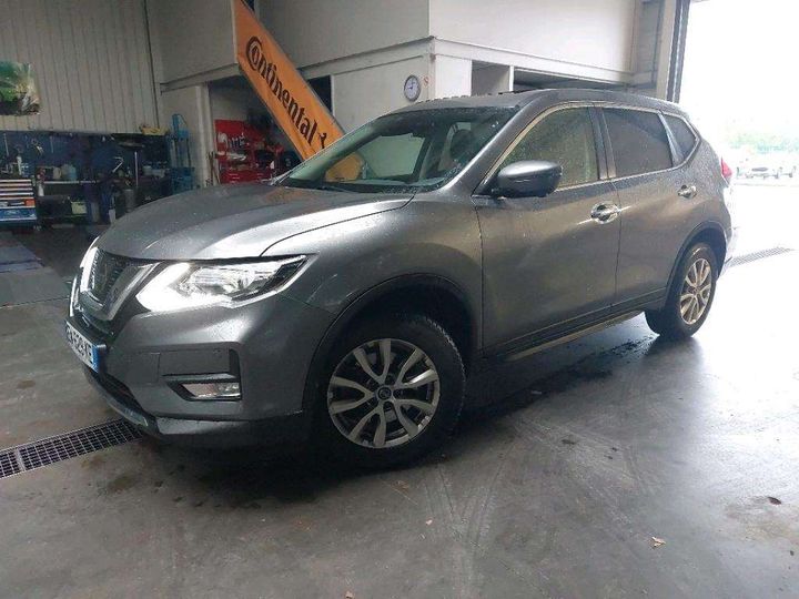 nissan x-trail 2018 jn1tfat32u0101399