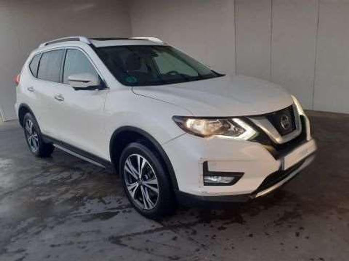 nissan x-trail 2018 jn1tfat32u0101598