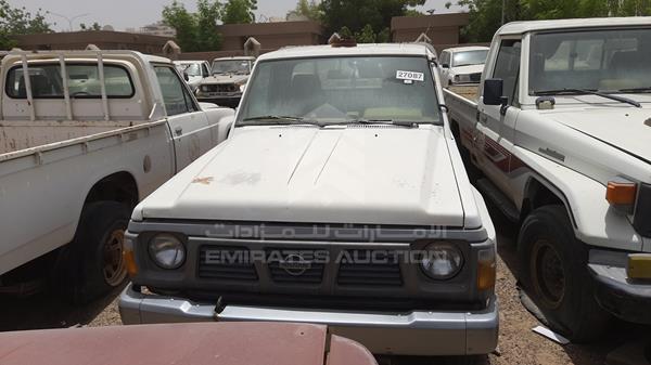 nissan pickup 0 jn1urgy60z0027049