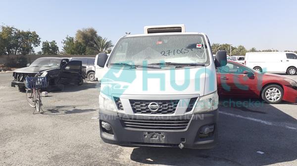 nissan  2016 jn6be6as2g9003806