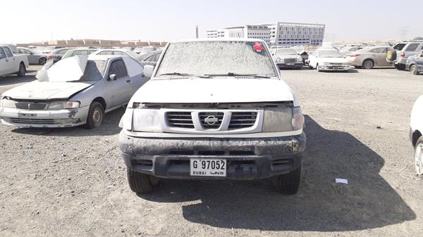 nissan pickup 2001 jn6dd23y01a700354