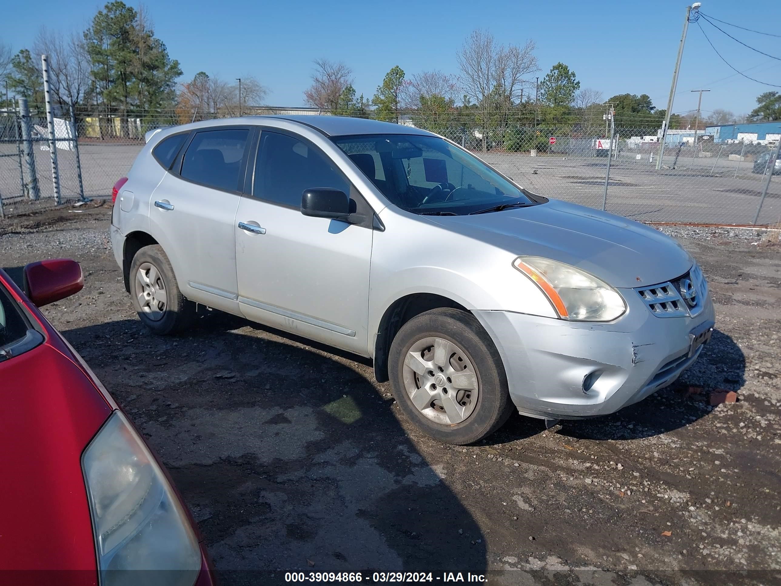 nissan rogue 2011 jn8as5mt0bw572903