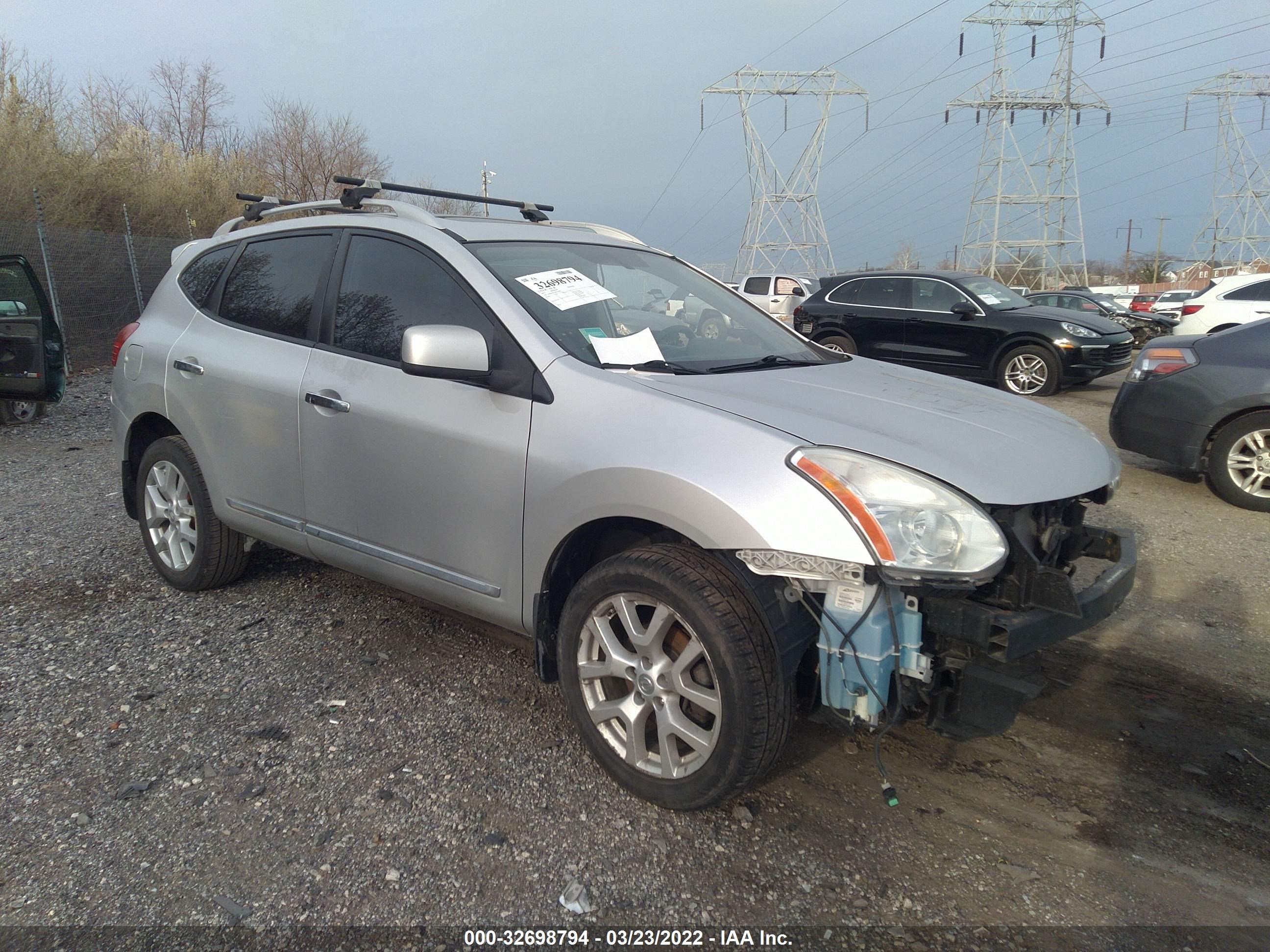 nissan rogue 2011 jn8as5mt5bw577000