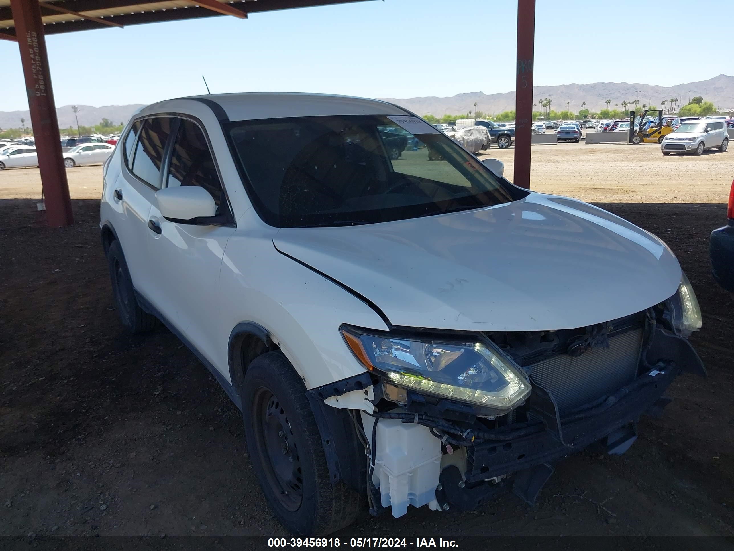 nissan rogue 2016 jn8at2mt2gw010326