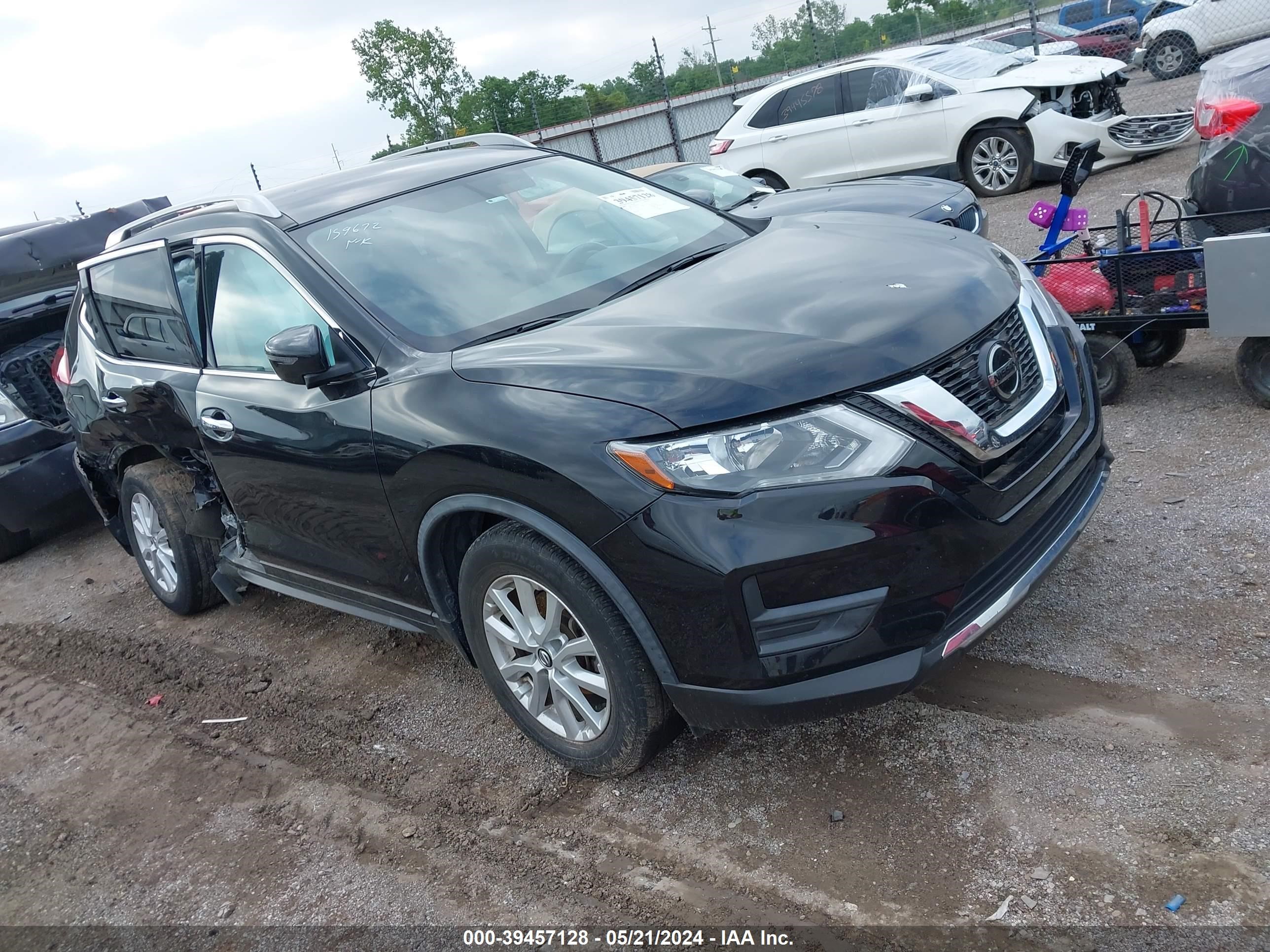 nissan rogue 2018 jn8at2mt3jw470540