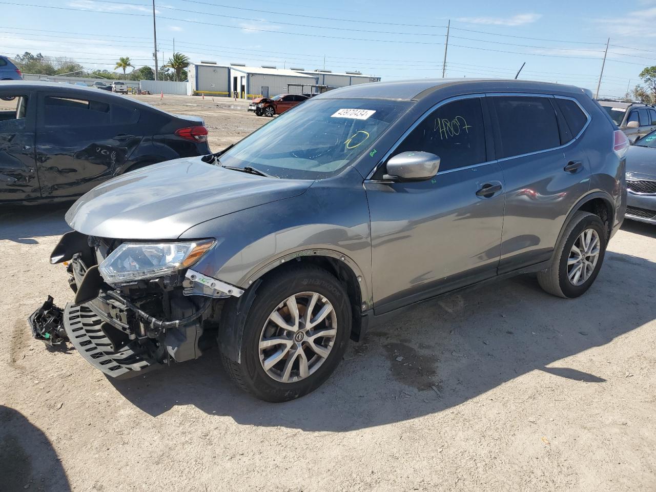 nissan rogue 2016 jn8at2mt5gw023247