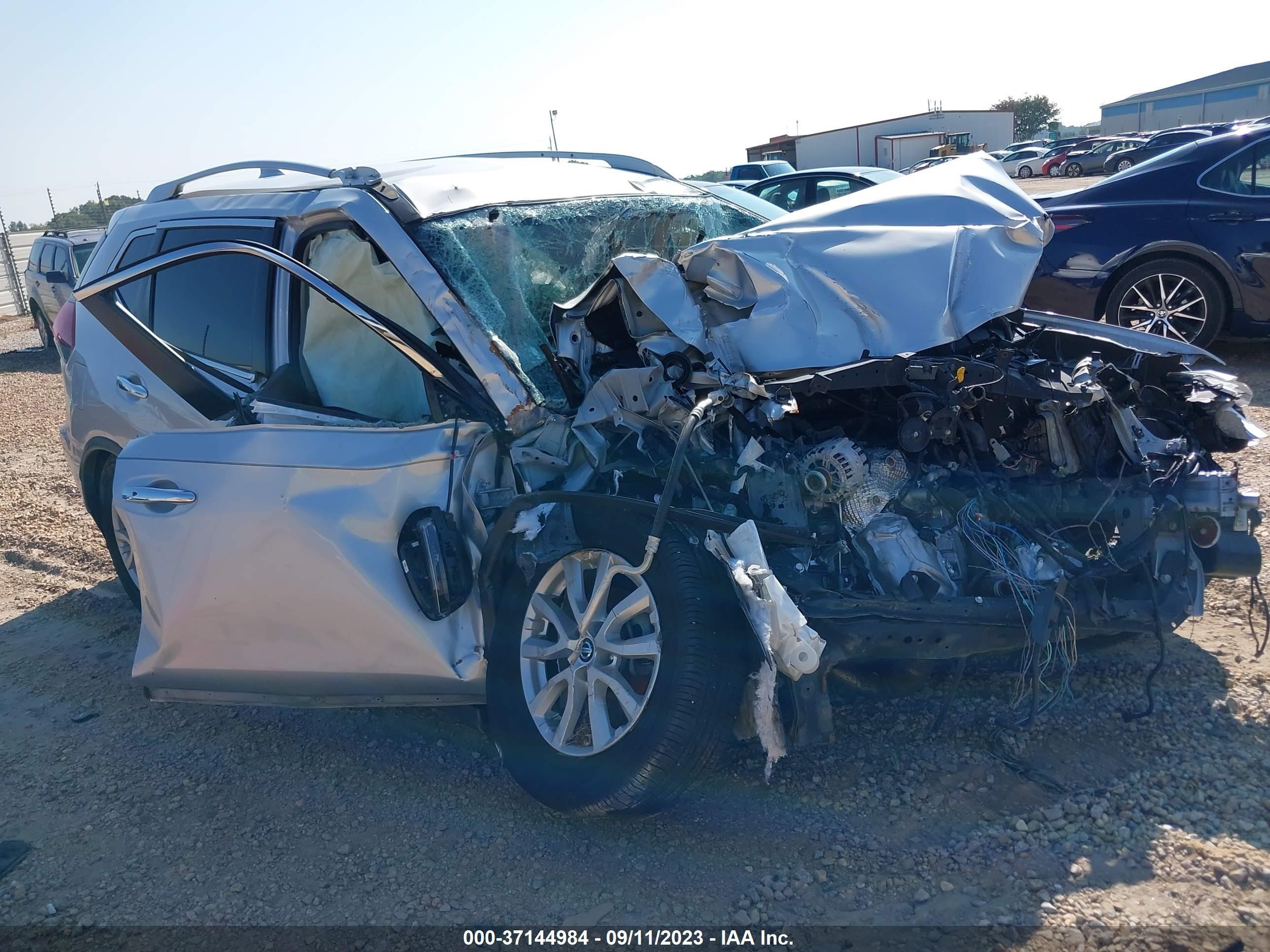 nissan rogue 2018 jn8at2mt5jw491213