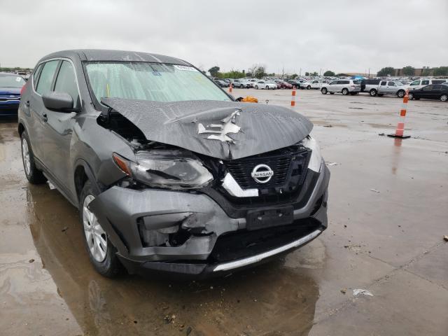 nissan rogue s 2017 jn8at2mt7hw389955