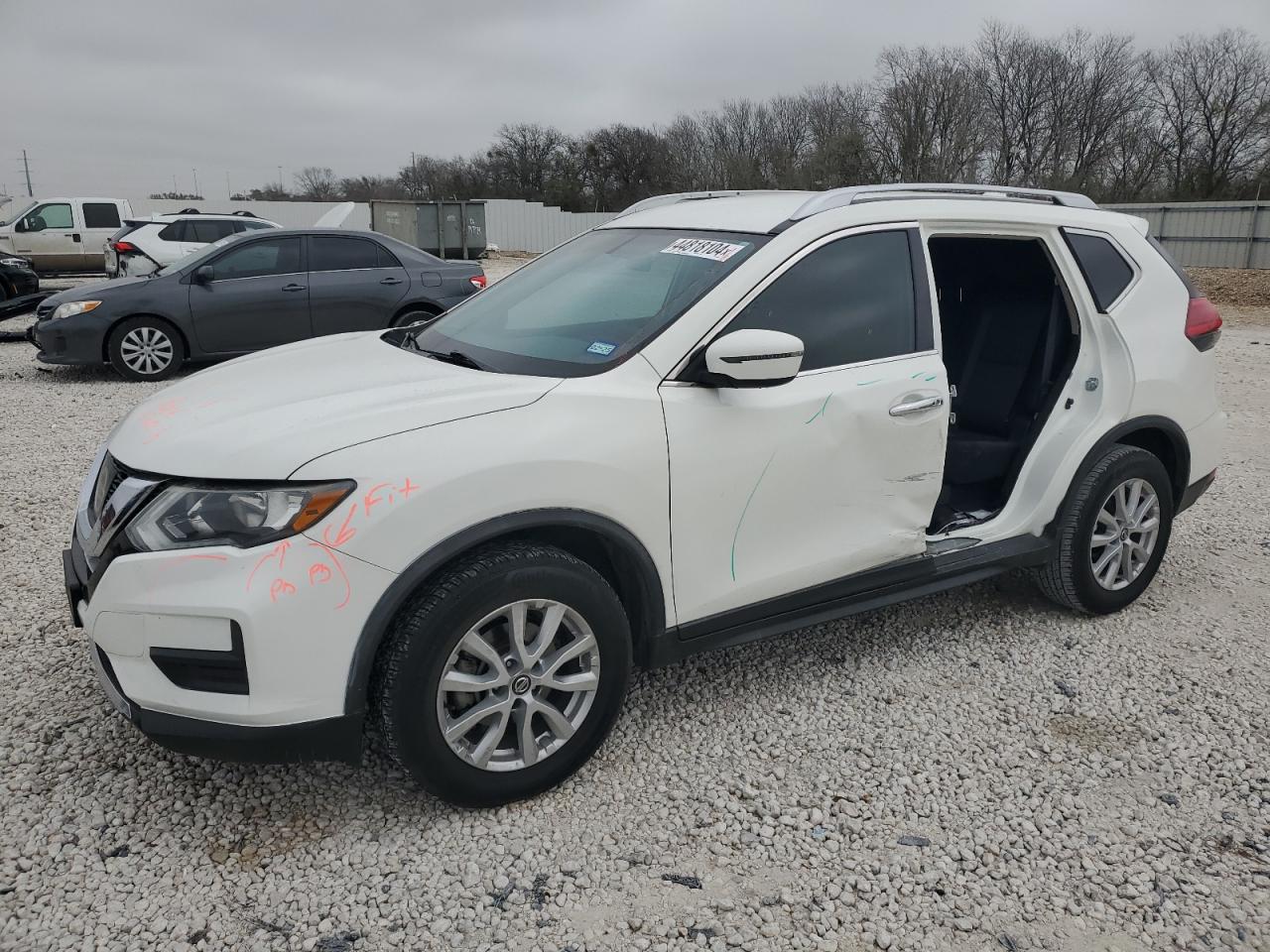 nissan rogue 2017 jn8at2mt9hw152741