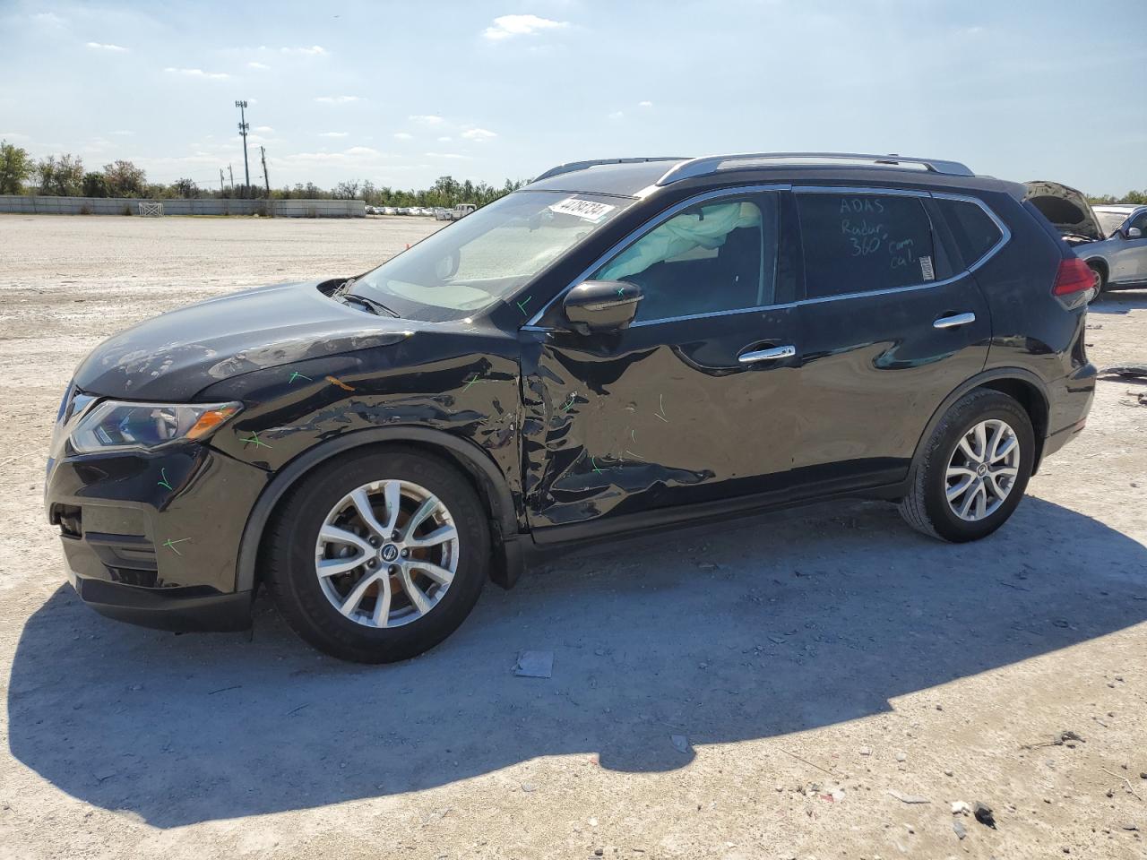 nissan rogue 2017 jn8at2mt9hw403449