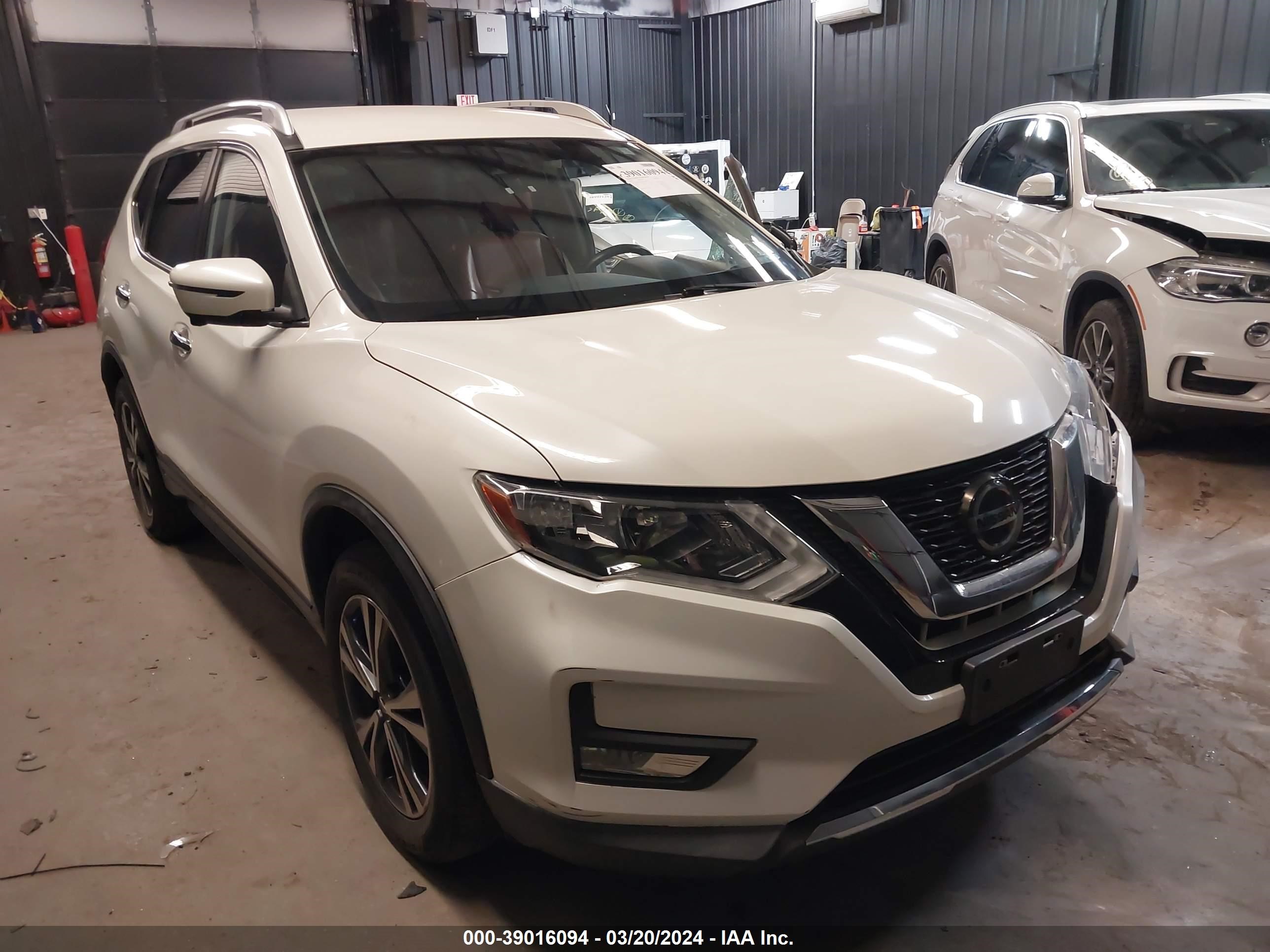 nissan rogue 2019 jn8at2mv0kw387988