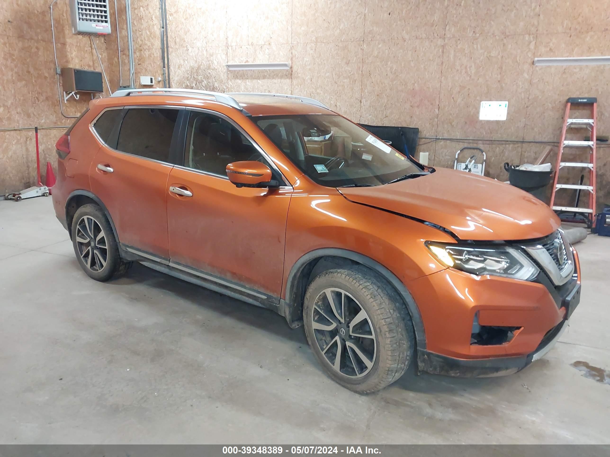 nissan rogue 2018 jn8at2mv1jw327149