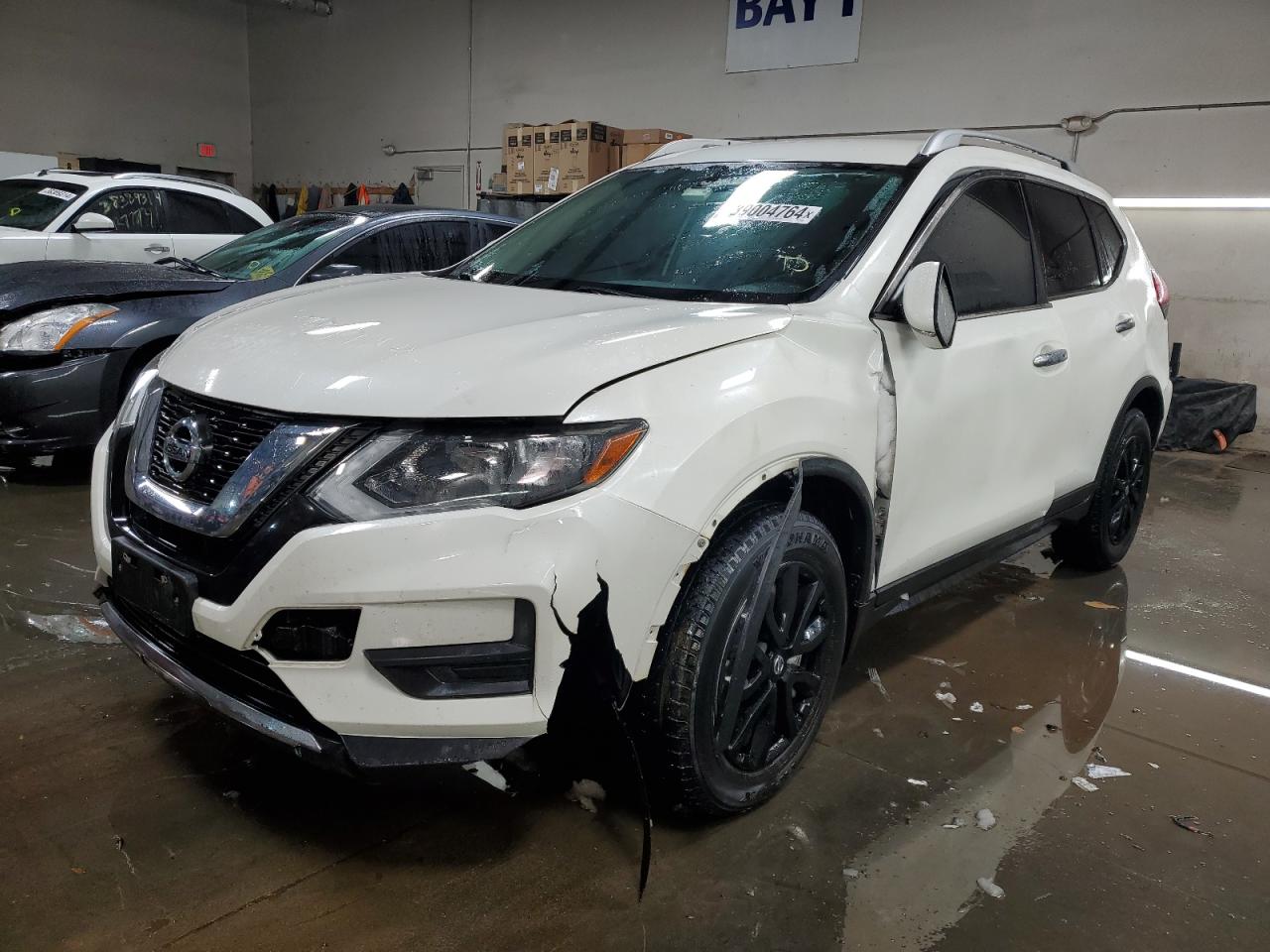 nissan rogue 2017 jn8at2mv2hw258594