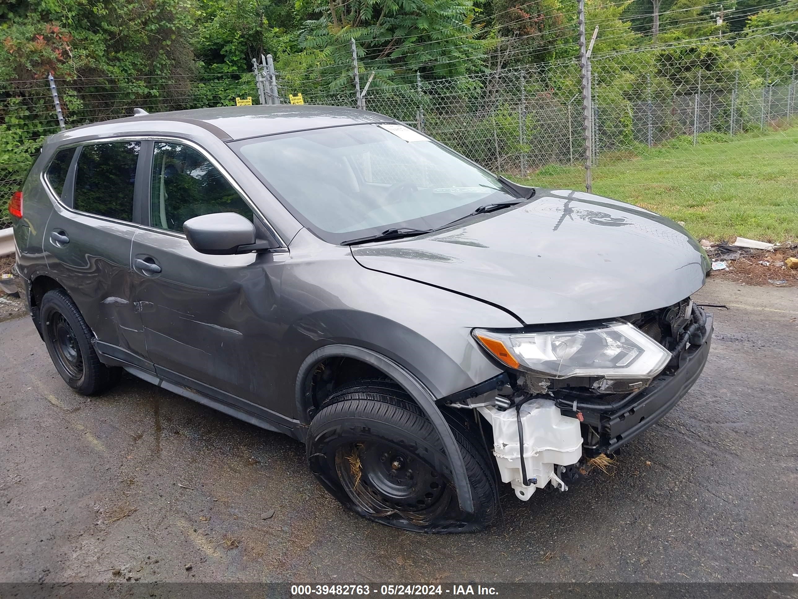 nissan rogue 2017 jn8at2mv3hw263982