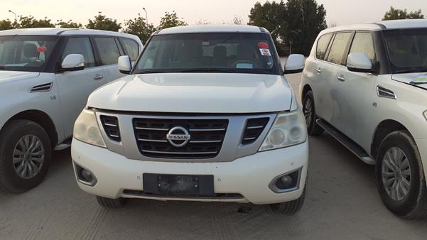 nissan patrol 2014 jn8ay2nyxe9076937