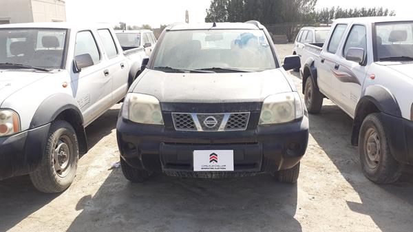 nissan x 0 jn8bt05y8cw206560