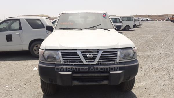 nissan patrol 2000 jn8by14y8yx430941