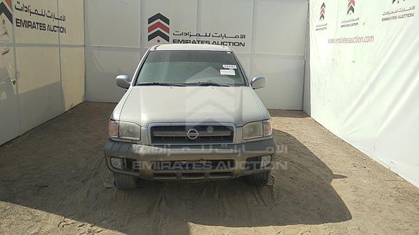 nissan pathfinder 2004 jn8dr05y04w705068