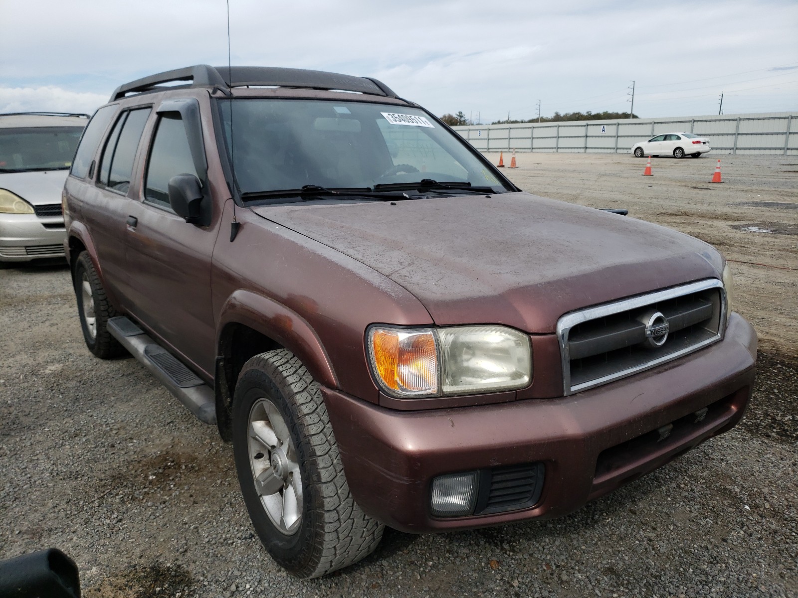 nissan pathfinder 2003 jn8dr09x83w705237