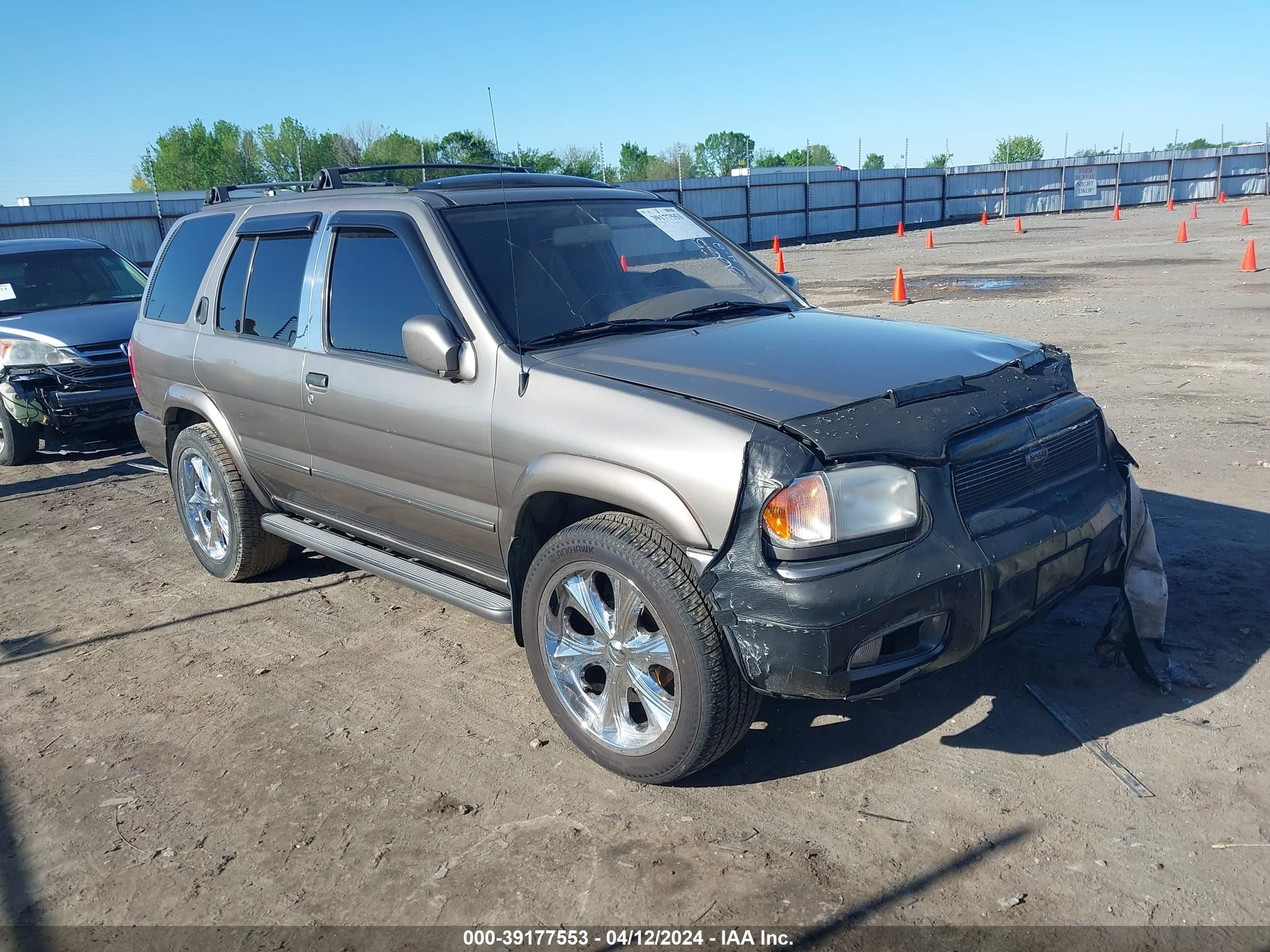 nissan pathfinder 2001 jn8dr09y21w570763