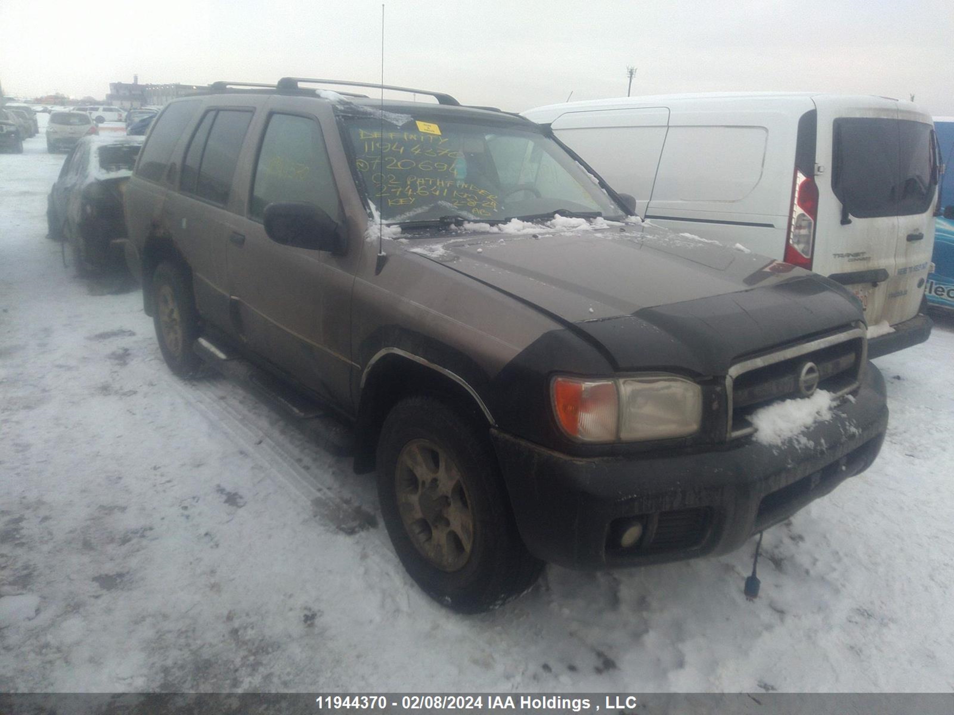 nissan pathfinder 2002 jn8dr09y22w720694