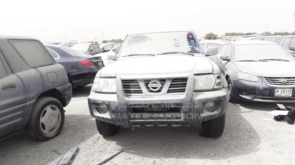 nissan patrol 2002 jn8fy15y62x448216