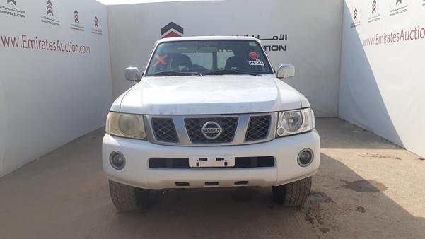 nissan patrol 2010 jn8fy15yxax580832