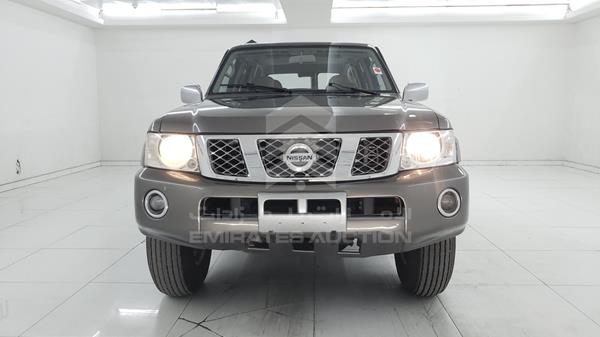 nissan patrol 2016 jn8fy1ny2gx011661