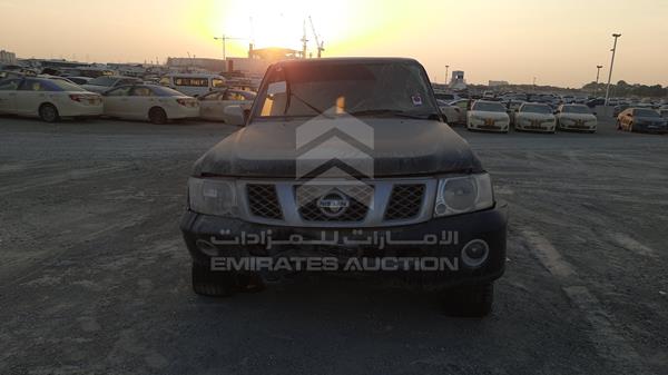 nissan patrol 2016 jn8fy1ny6gx011713