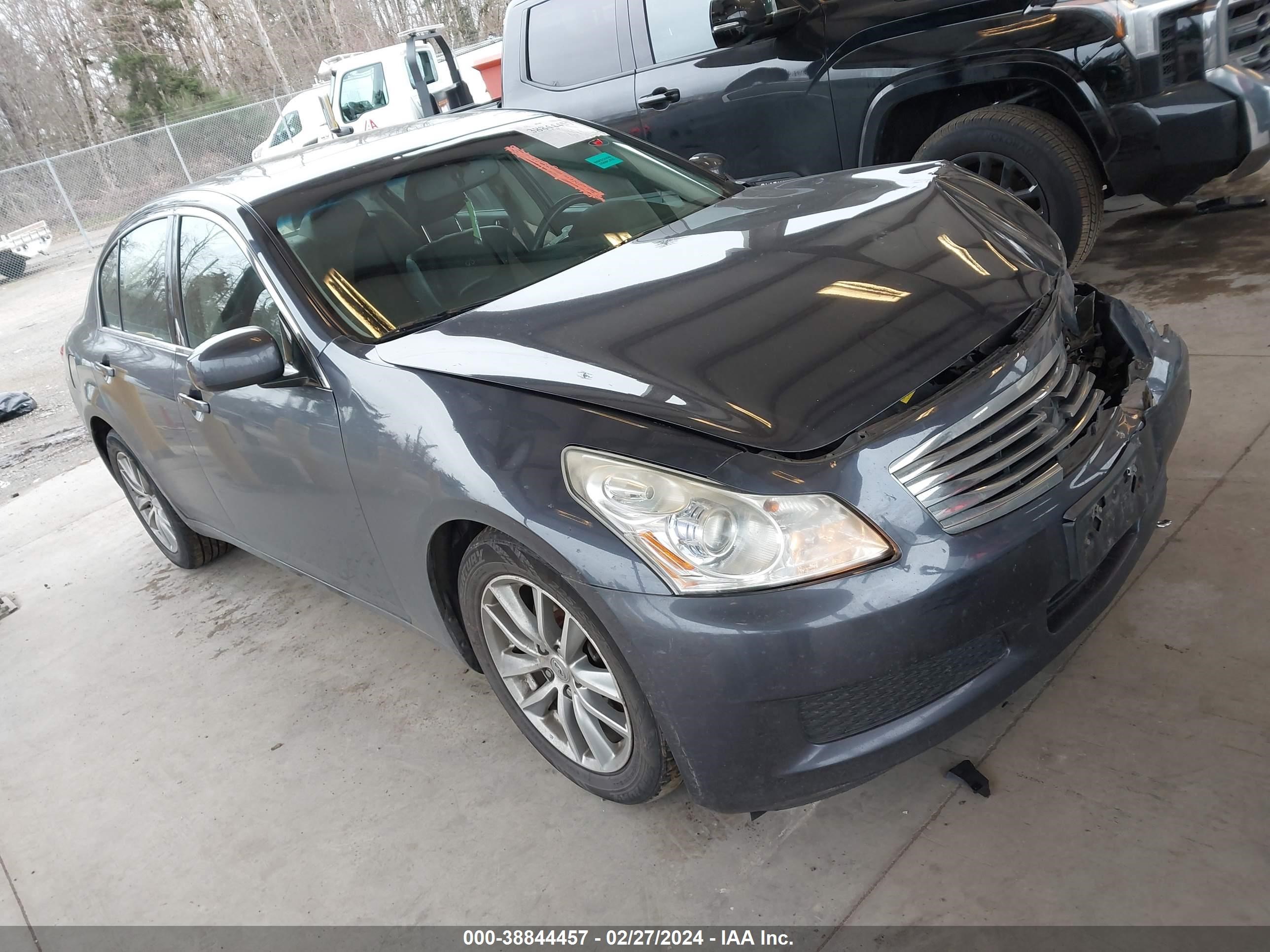 infiniti  2007 jnkbv61f07m813517