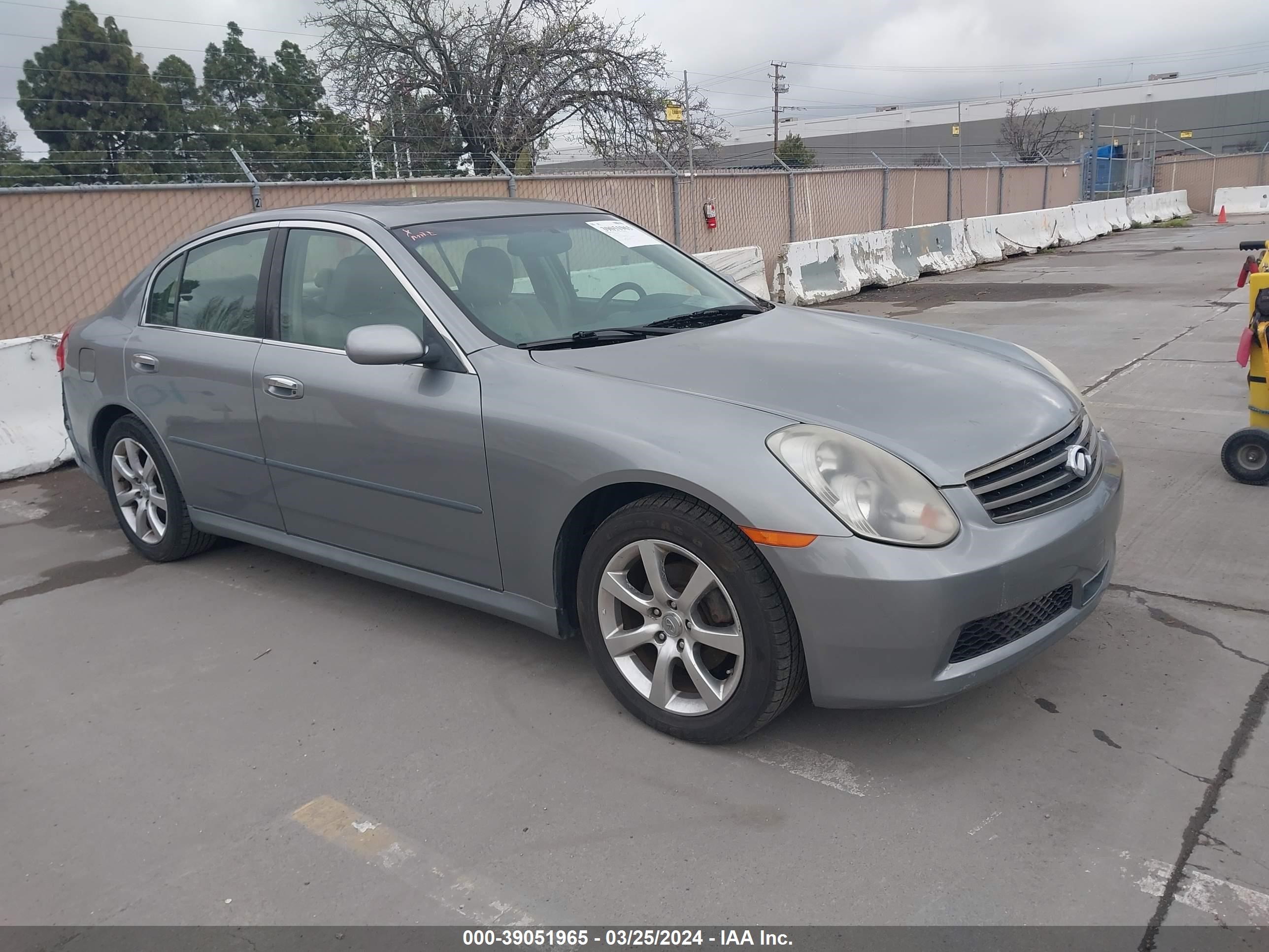 infiniti  2005 jnkcv51f45m300363