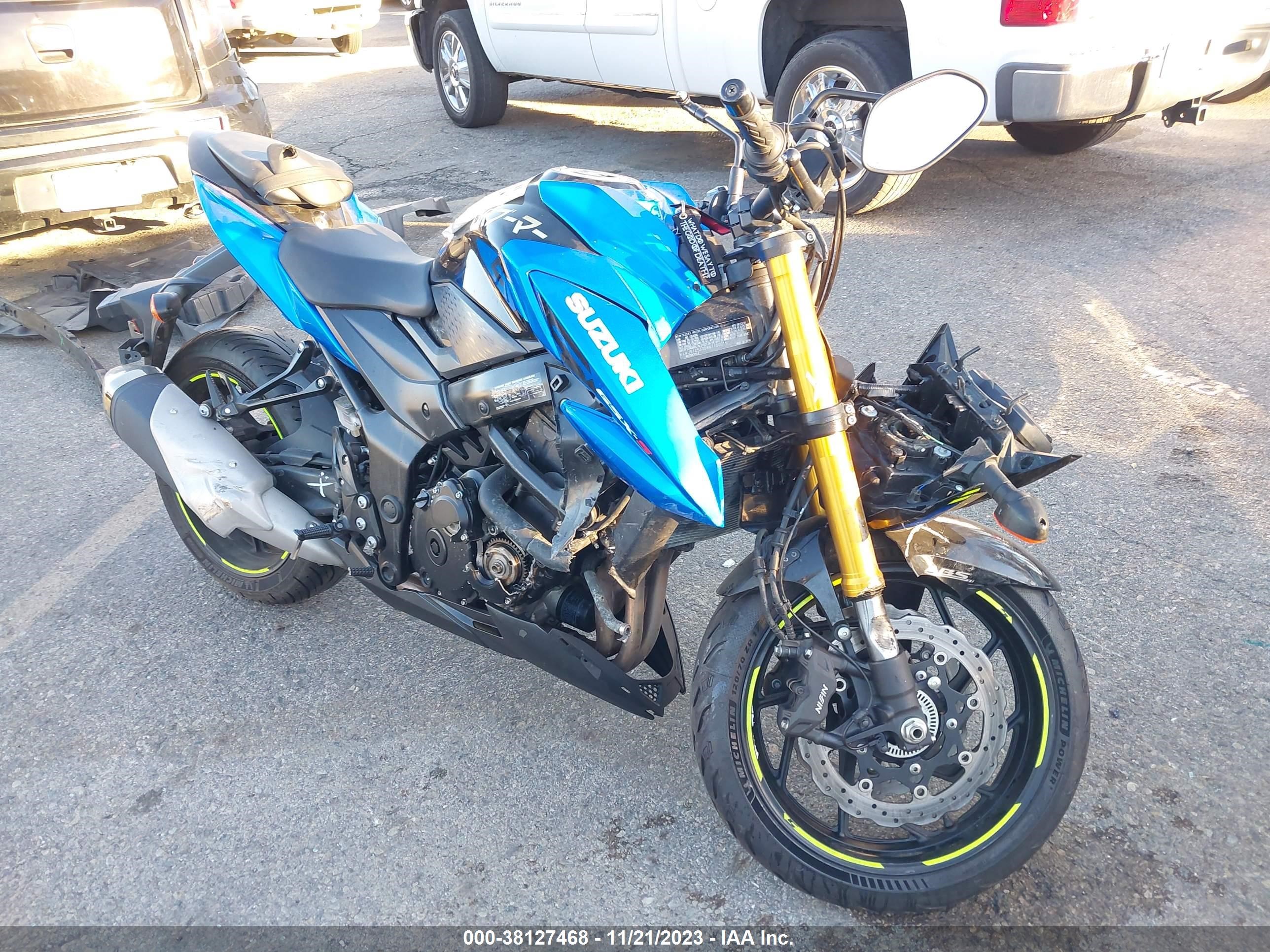 suzuki  2022 js1c533d8n7100015