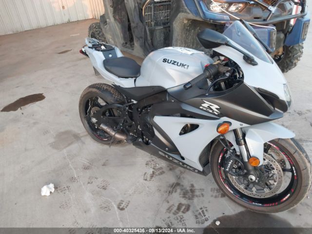 suzuki gsx-r1000 2022 js1dm11b2n7100041