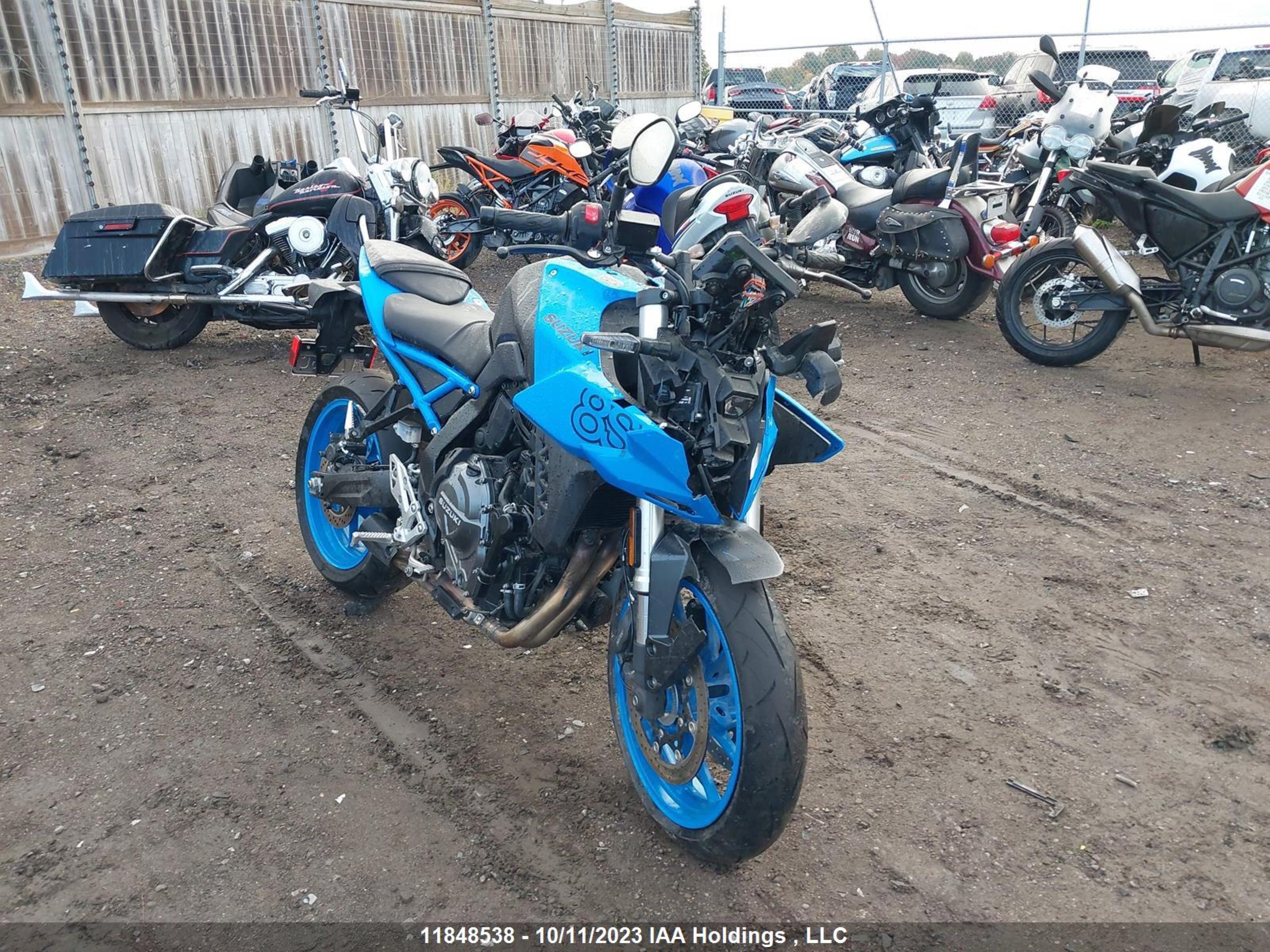 suzuki  2023 js1em11b8p7100424