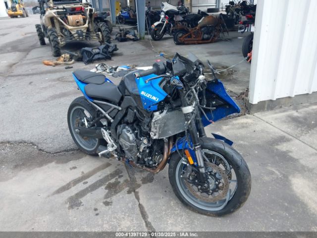 suzuki gsx-8r 2024 js1em13b1r7101253