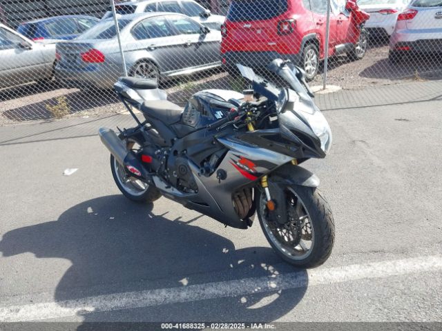 suzuki gsx-r750 2018 js1gr7ma6j2100684