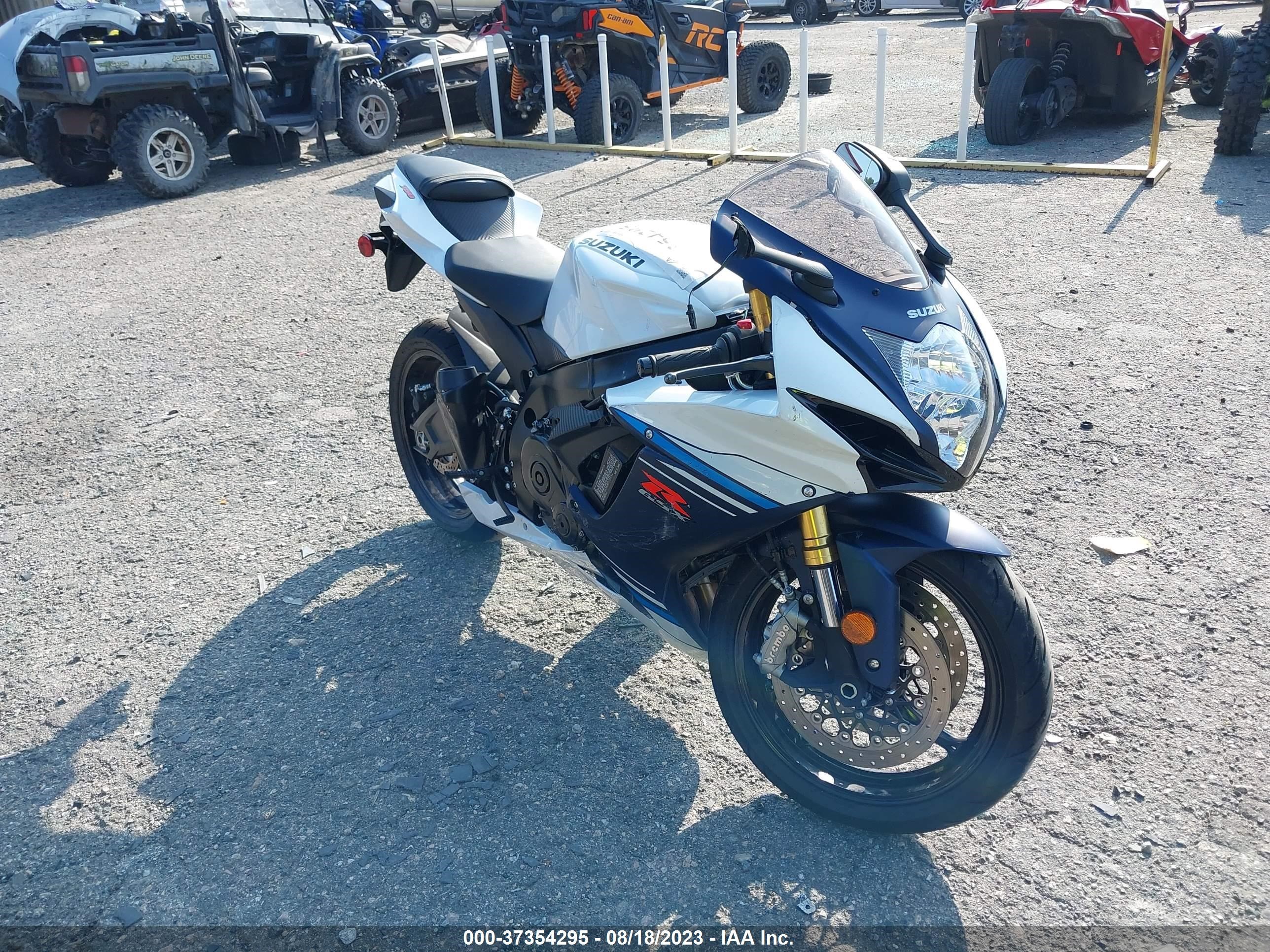 suzuki  2023 js1gr7ma8p7100794