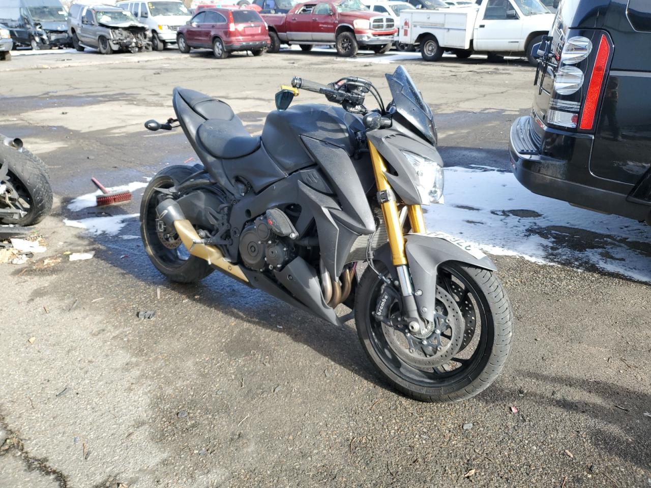 suzuki  2016 js1gt79axg2100044