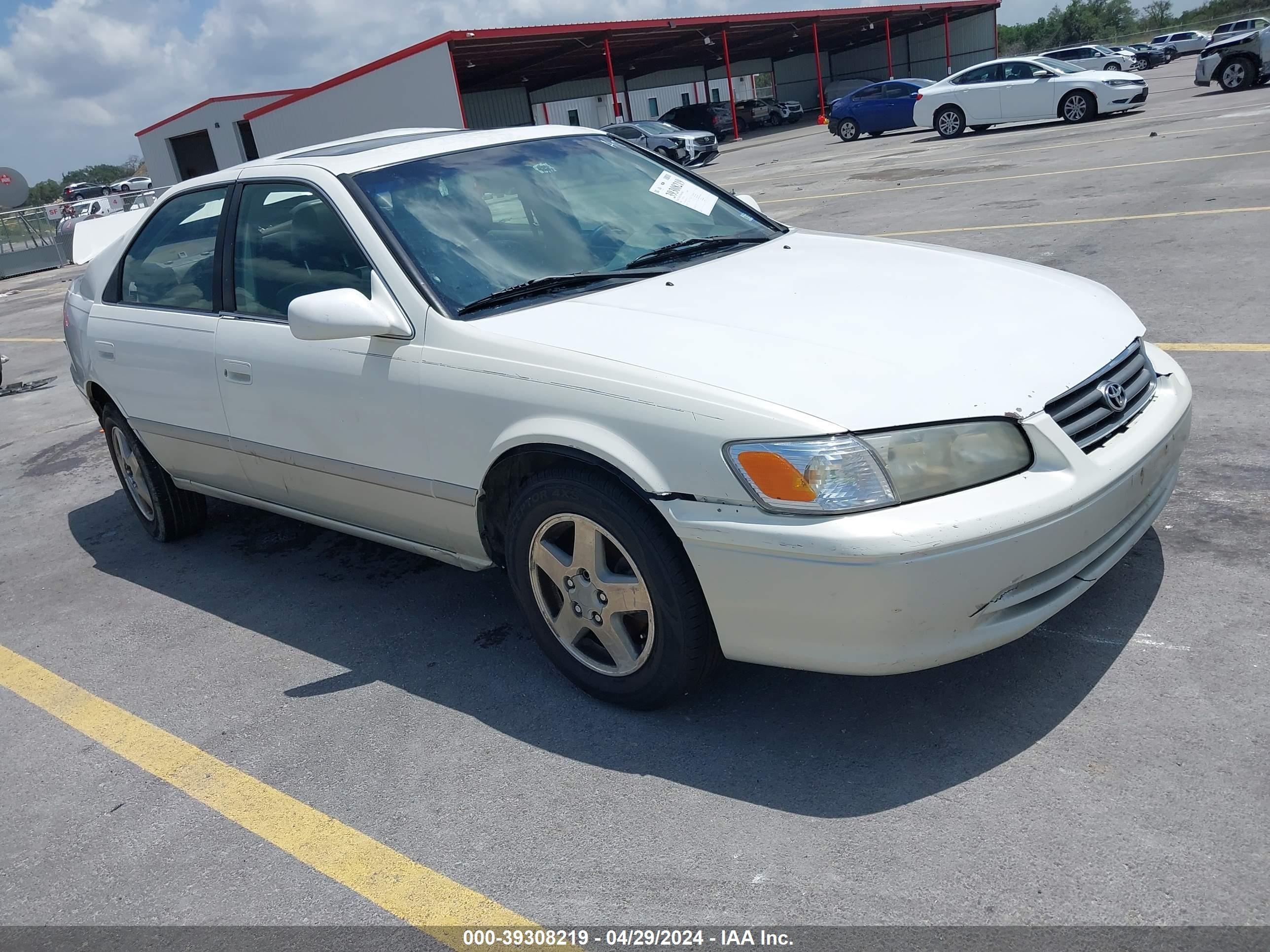 toyota camry 2001 jt2bf22k810313535